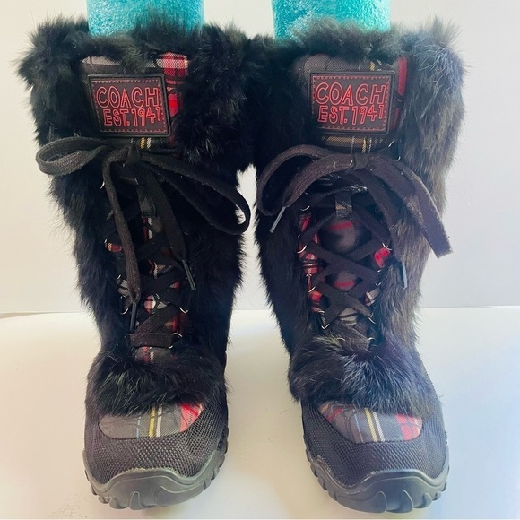 Coach Jennie Black Fur Trimmed Plaid Quilted Snow Boots Size 7 - Picture 4 of 9